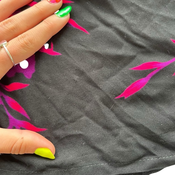 Tropical Women’s OS Pink, Purple Black Hibiscus Floral Halter Handkerchief Dress - Picture 15 of 16